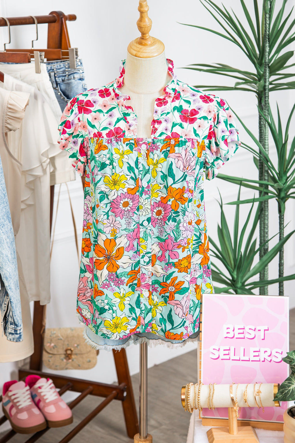 Floral Flutter Sleeve Split Neck Buttoned Blouse