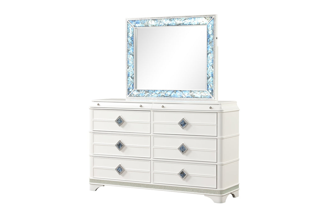 Laguna Modern Style 5 Pc Queen Upholstered Bedroom Set Made with Wood and Crystal Accents in White(NJ INVENTORY)