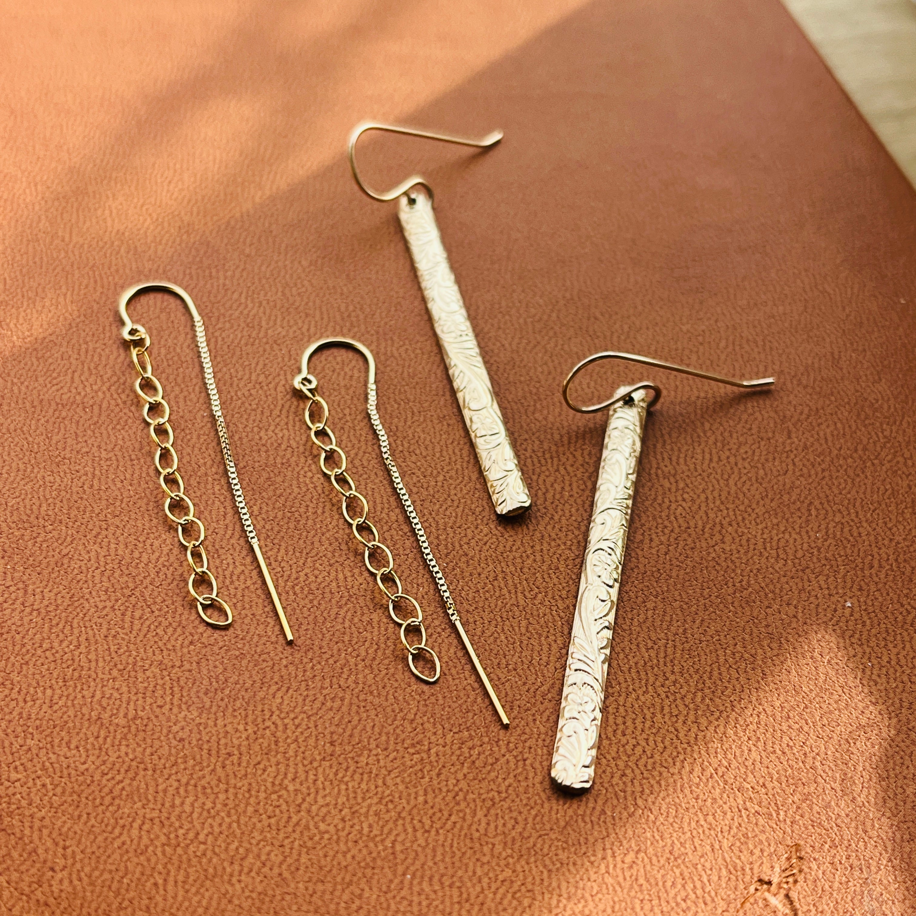 FLORAL BAR EARRINGS