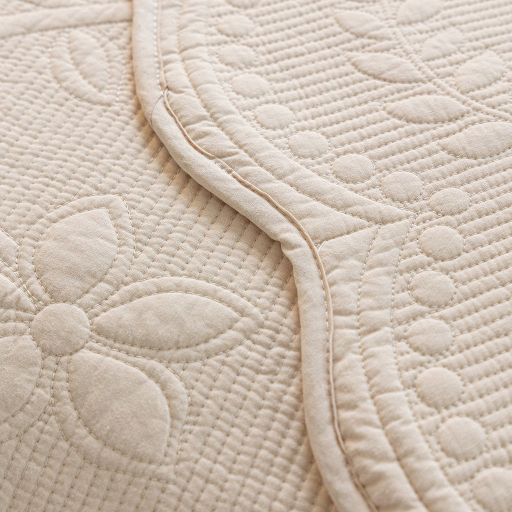 Floral Cotton Quilted Sofa Cover, Non-Slip Couch Protector with Scalloped Edges