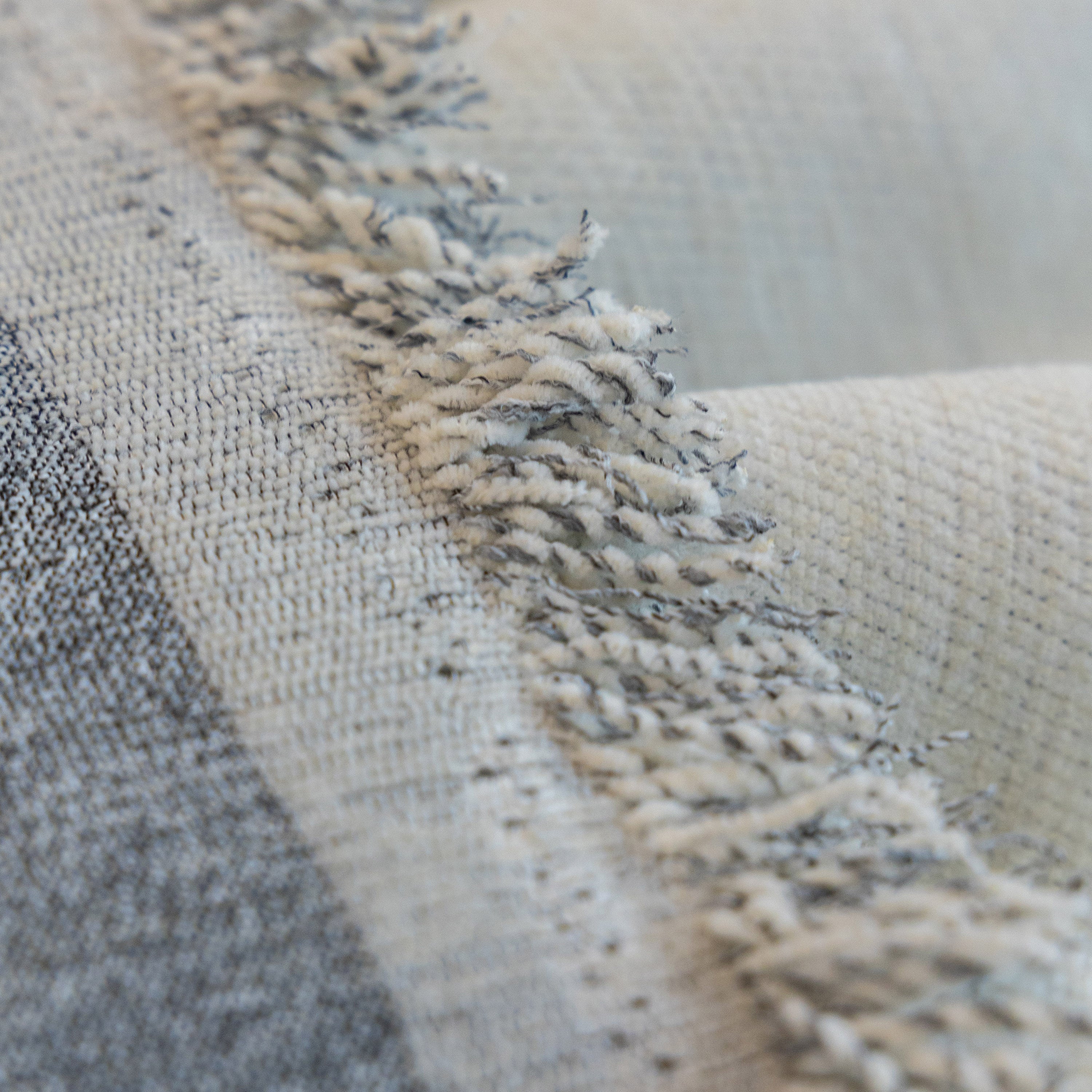 Cozy Couch Throw Blanket with Tassels, Jacquard Leaf Pattern Furniture Protector