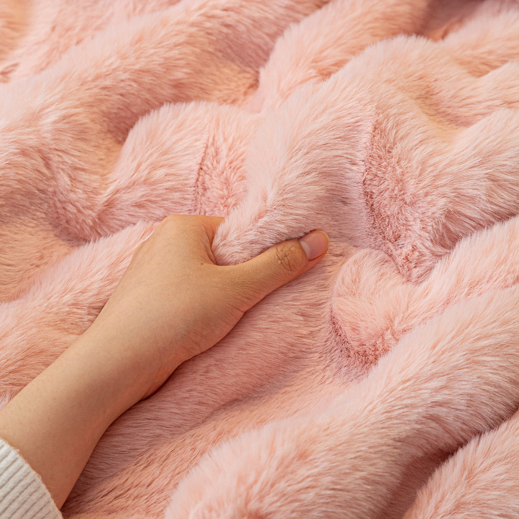 Thick Faux Fur Sofa Cover Fluffy Plush Warm Sofa Slipcover Furniture Protector for Couch Bed