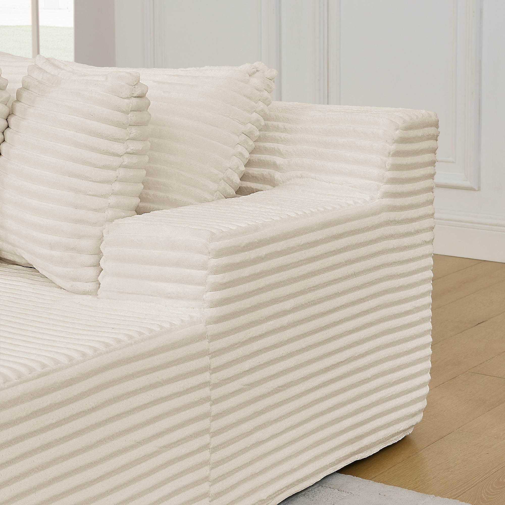 Two-seater lazy sofa lounge chair,Compressed sofa no assembly required, made of velvet fabric, fluffy modern lounge chair, used for indoor living rooms and bedrooms-Beige