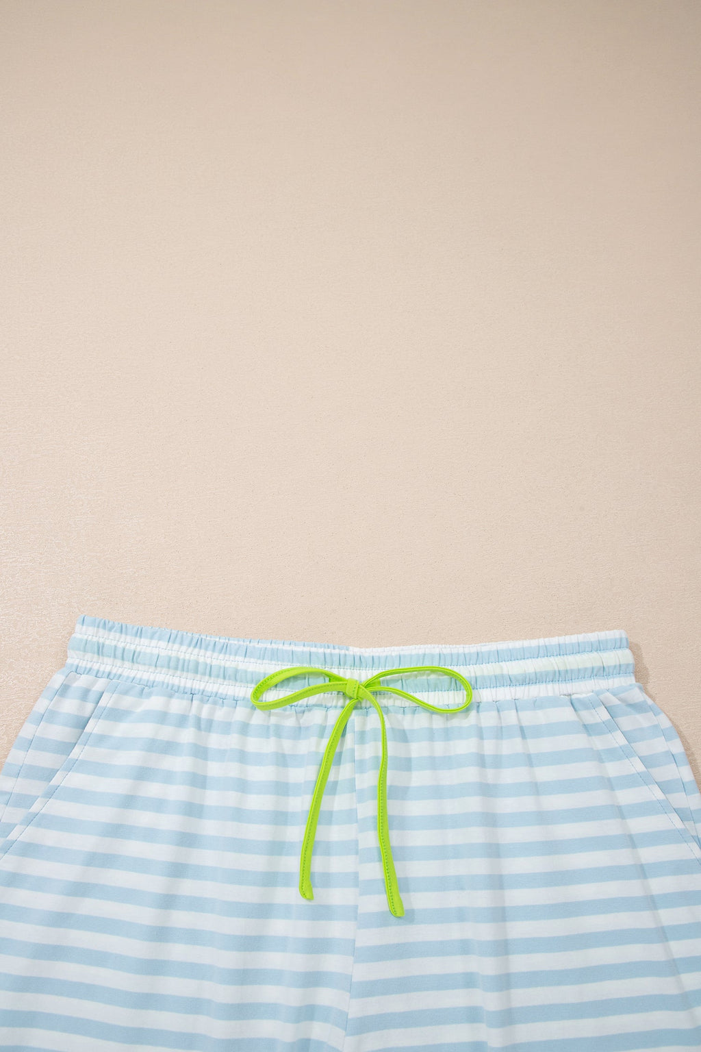 Stripe Contrast Trim Tee & Drawstring Shorts Set