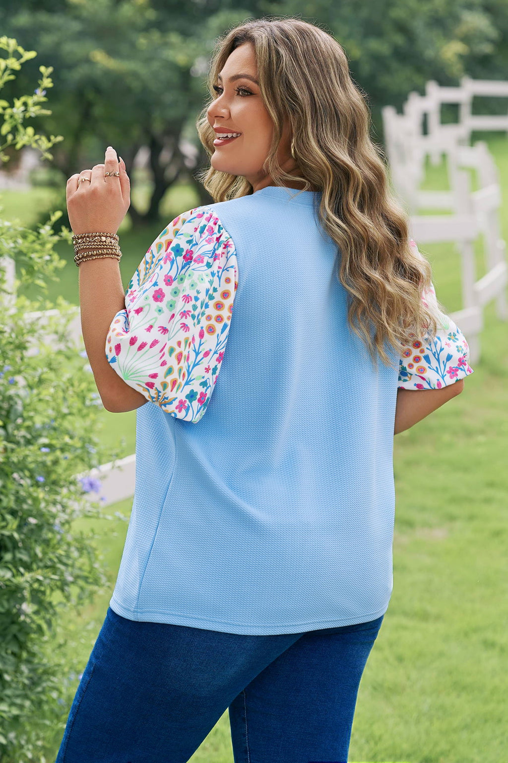 Plus Size Floral Patchwork Puff Sleeve Textured Top