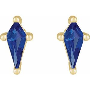 Kite 4-Prong Stud Earrings