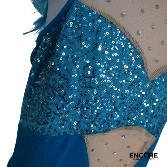 Turquoise Showstopper Leo