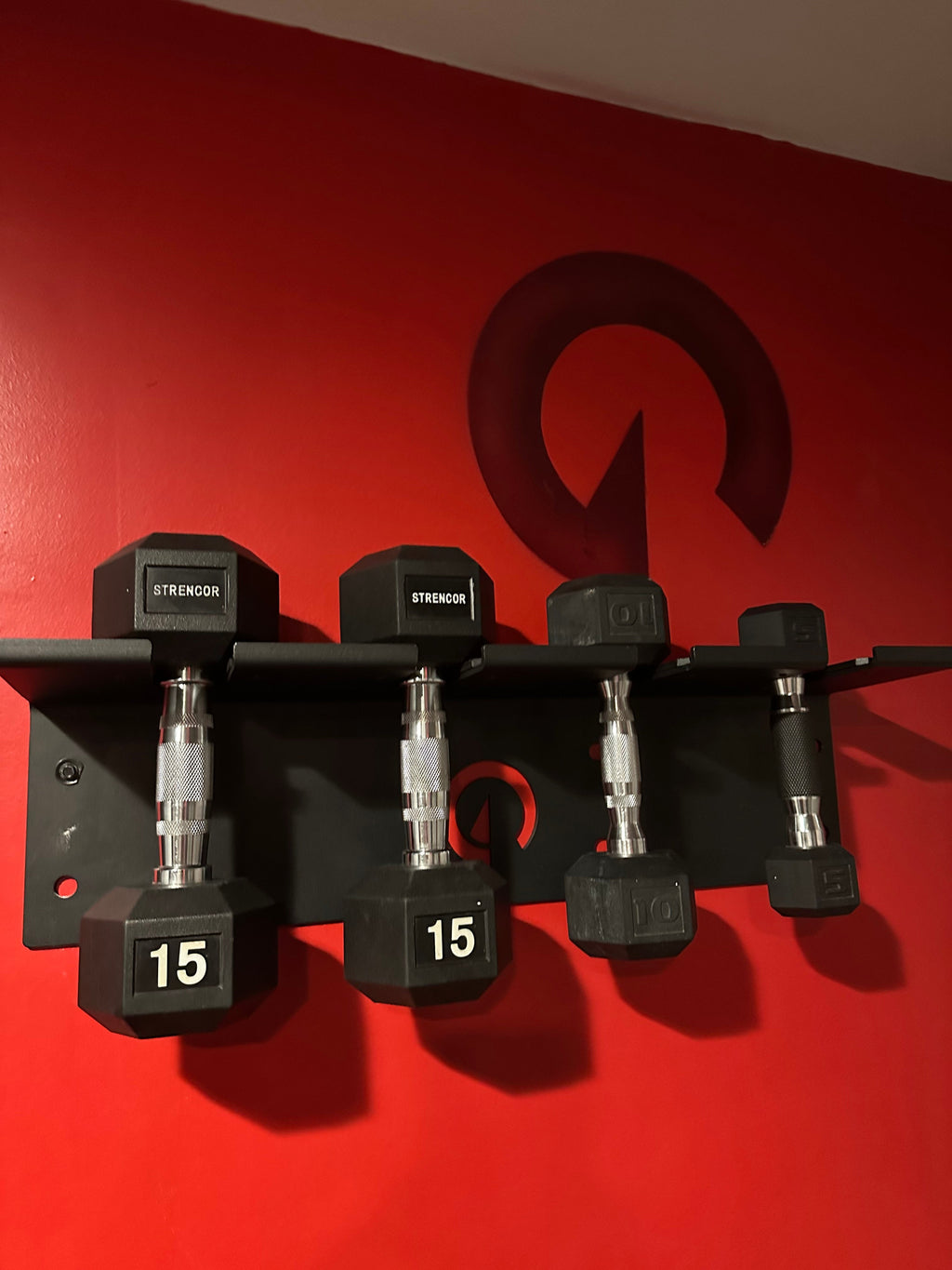 Mace & Club Holder