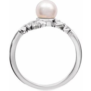 Platinum Cultured White Akoya Pearl Ring