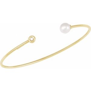 14K Yellow Gold Cultured White Freshwater Pearl & .03 CT Natural Diamond Cuff 7" Bracelet