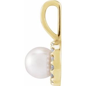 Halo-Style Pearl Pendant
