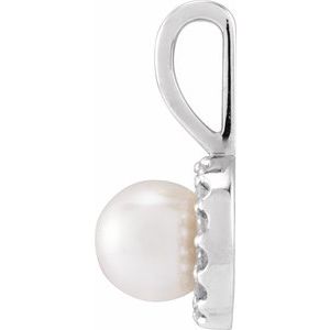Halo-Style Pearl Pendant