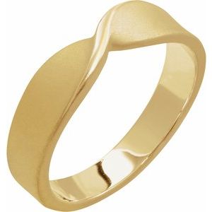 Stackable Twisted Ring