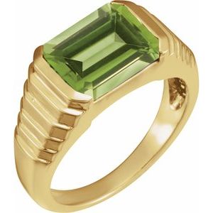 14K Yellow Gold 8x6 mm Emerald Natural Peridot Ring
