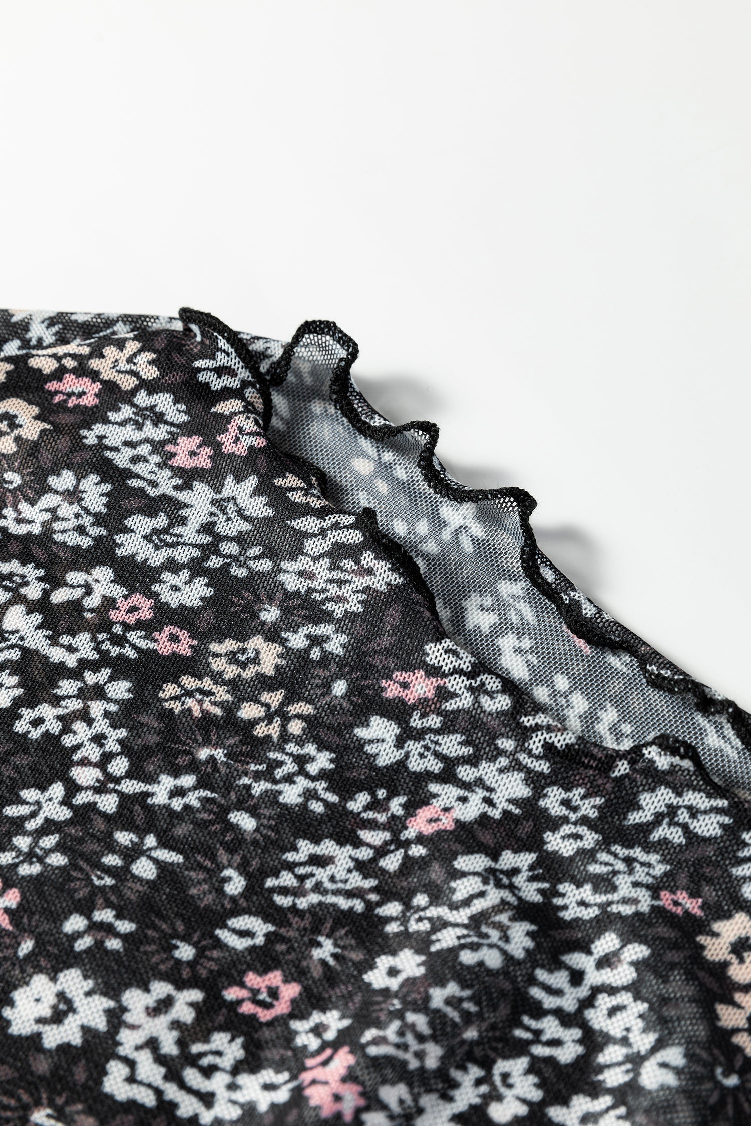 Ditsy Floral Mesh Thumbhole Sleeve Top