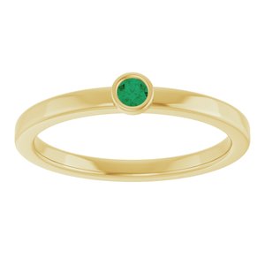 14K Yellow Gold 2.5 mm Lab-Grown Emerald Ring