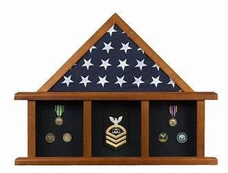 The Colonial Flag Display Case - Oak