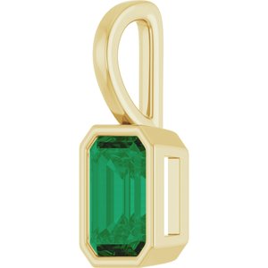 14K Yellow Gold Natural Emerald Pendant