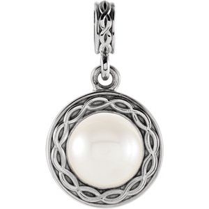 Solitaire Pearl Pendant