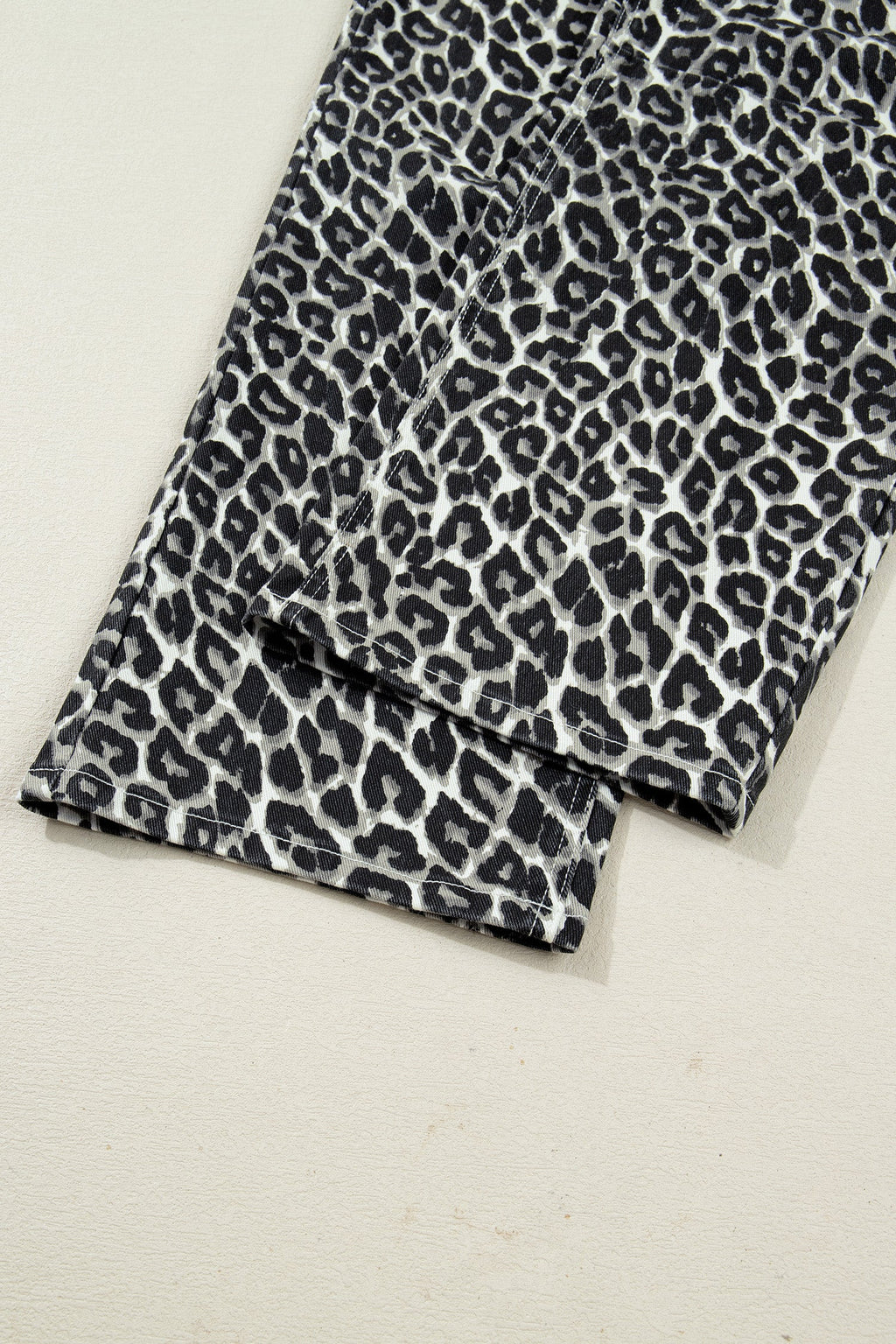 Leopard Barrel Jeans