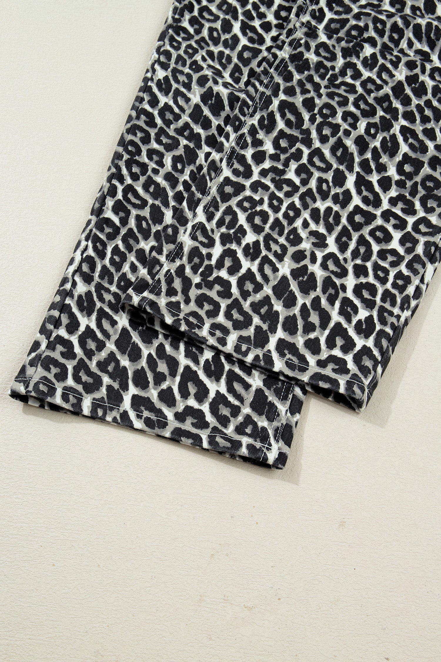 Leopard Barrel Jeans
