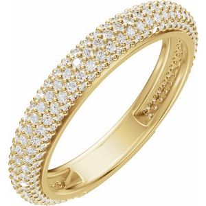 Pavé-Style Anniversary Band