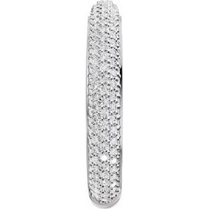 Pavé-Style Anniversary Band