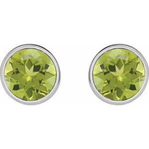14K White Gold 4 mm Natural Peridot Stud Earrings – image 2