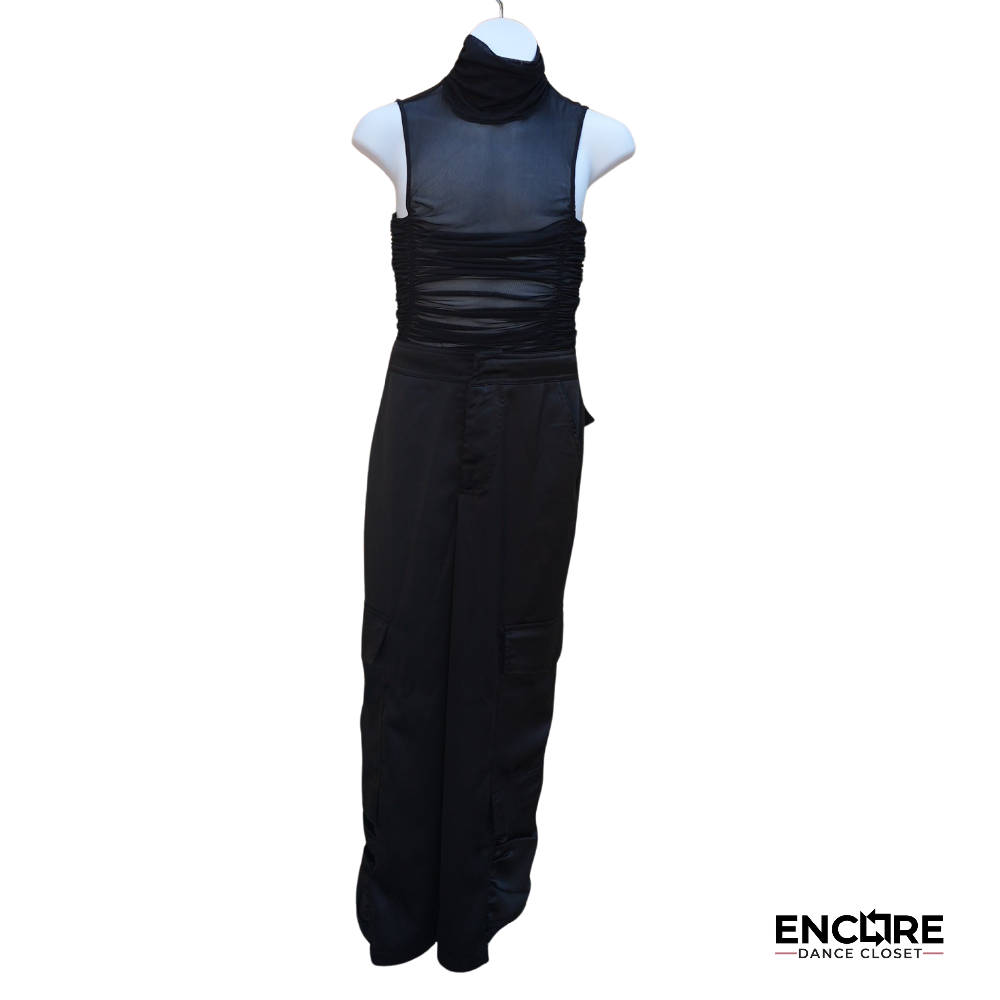 Black Cargo & Mesh Pedestrian Style