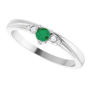 Sterling Silver Lab-Grown Emerald & .025 CTW Natural Diamond Ring – image 5