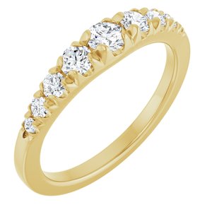 14K Yellow Gold 1/2 CTW Natural Diamond Graduated Ring