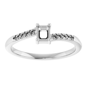 10K White Gold 4x3 mm Emerald Accented Bypass Ring Mounting – image 6