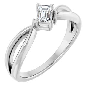 10K White Gold 4.5x3 mm Emerald Ring Mounting