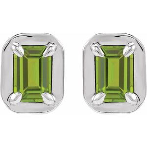 14K White Gold Natural Peridot Stud Earrings – image 2