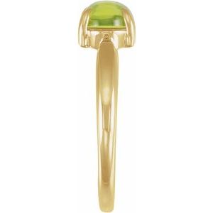 14K Yellow Gold Natural Peridot Cabochon Ring – image 3