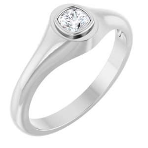 10K White Gold 4x4 mm Cushion Bezel-Set Ring Mounting