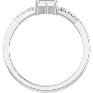 18K White Gold 4.5x2.5 mm Straight Baguette Ring Mounting – image 3