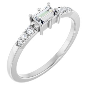 18K White Gold 4.5x3 mm Straight Baguette Ring Mounting