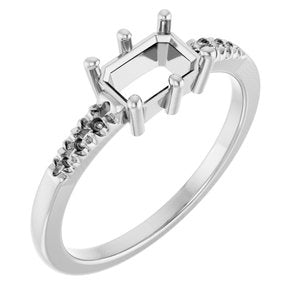 18K White Gold 6.5x4.5 mm Emerald Ring Mounting – image 2