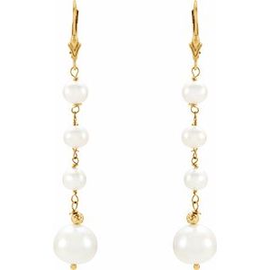 Graduated Pearl Earrings