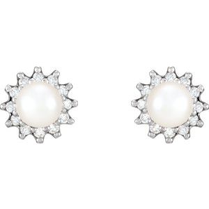 Halo-Style Button Pearl Earrings