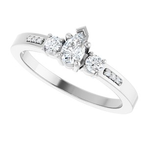 18K White Gold 5x3 mm Pear Ring Mounting – image 8