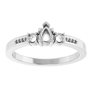 18K White Gold 4.5x3 mm Pear Ring Mounting – image 6