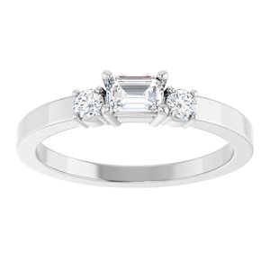 18K White Gold 4.5x3 mm Emerald Ring Mounting – image 5