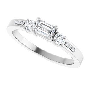 10K White Gold 4.5x3 mm Emerald Ring Mounting – image 8