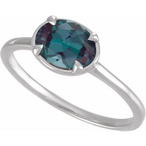 10K White Gold Lab-Grown Alexandrite Claw-Prong Bezel-Style Ring – image 4