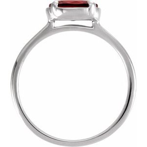 Sterling Silver Natural Mozambique Garnet Claw-Prong Bezel-Style Ring – image 2