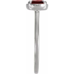 Sterling Silver Natural Mozambique Garnet Claw-Prong Bezel-Style Ring – image 3