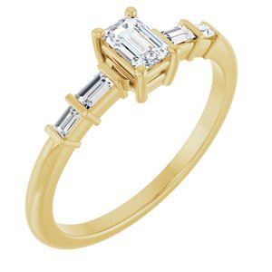 14K Yellow Gold 4.5x3 mm Emerald Ring Mounting