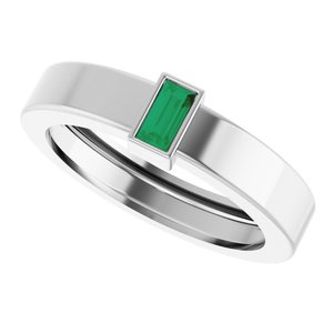 14K White Gold Lab-Grown Emerald  Bezel-Set Ring Size 5.5 – image 5